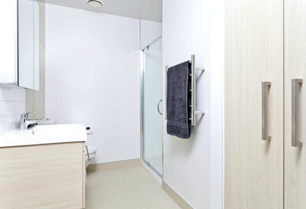 Modern 2 Bedroom Apartment 1 Minute To Skytower Auckland Eksteriør bilde